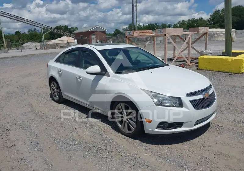 2014 Chevrolet Cruze фото
