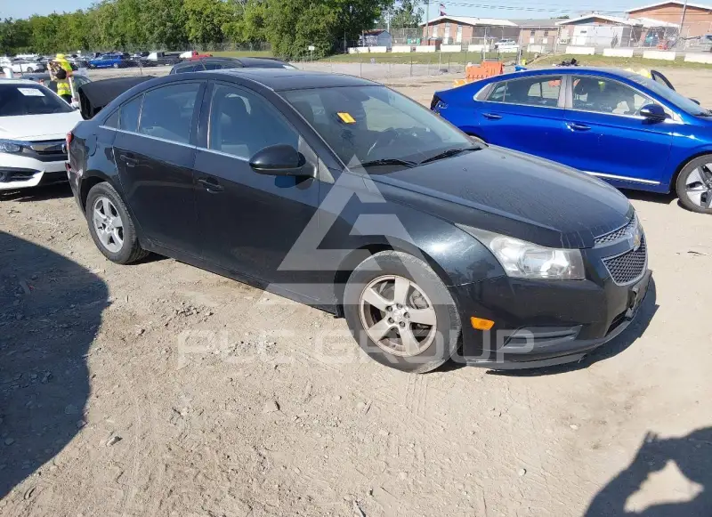 2014 Chevrolet Cruze фото