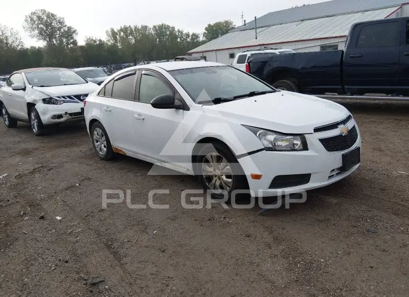 2014 Chevrolet Cruze photo