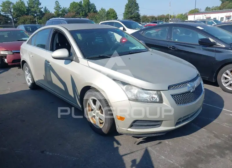 2014 Chevrolet Cruze фото