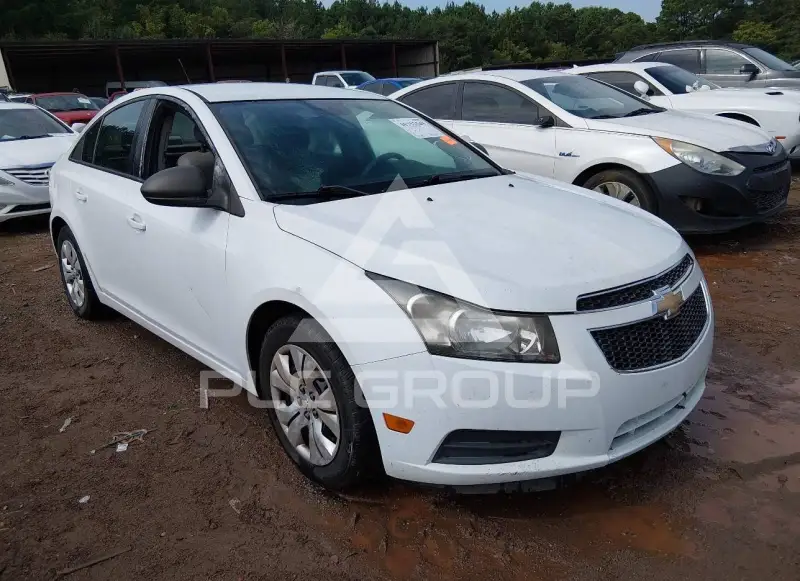 2014 Chevrolet Cruze фото