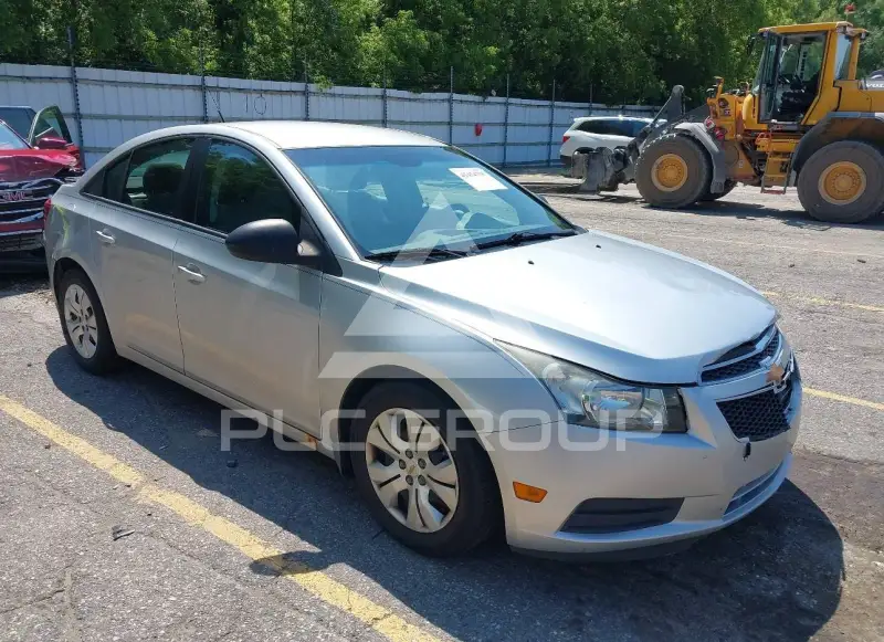 2014 Chevrolet Cruze фото
