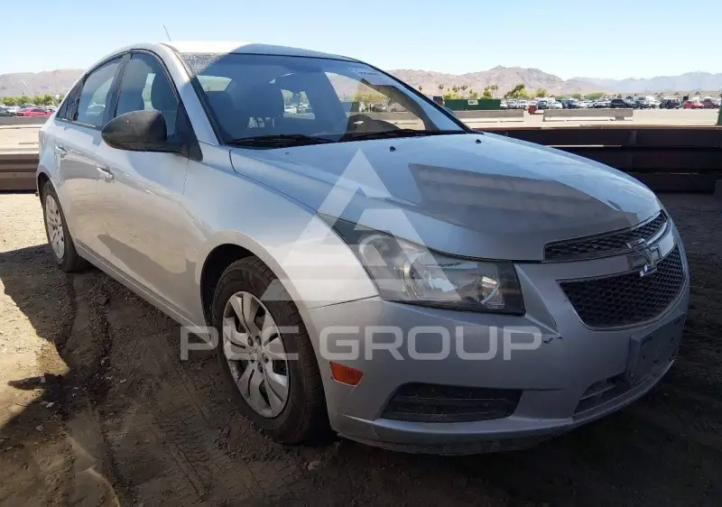 2014 Chevrolet Cruze фото