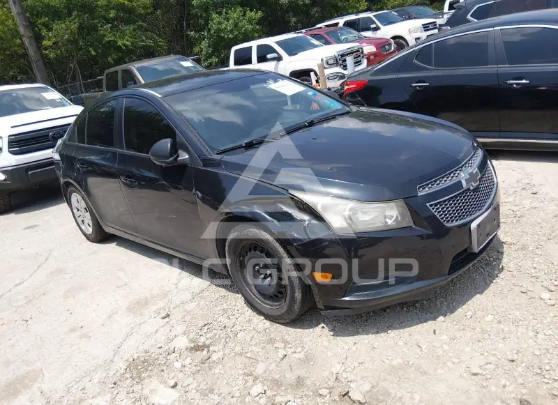 2014 Chevrolet Cruze photo