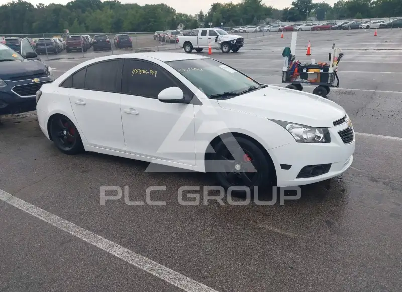 2014 Chevrolet Cruze фото