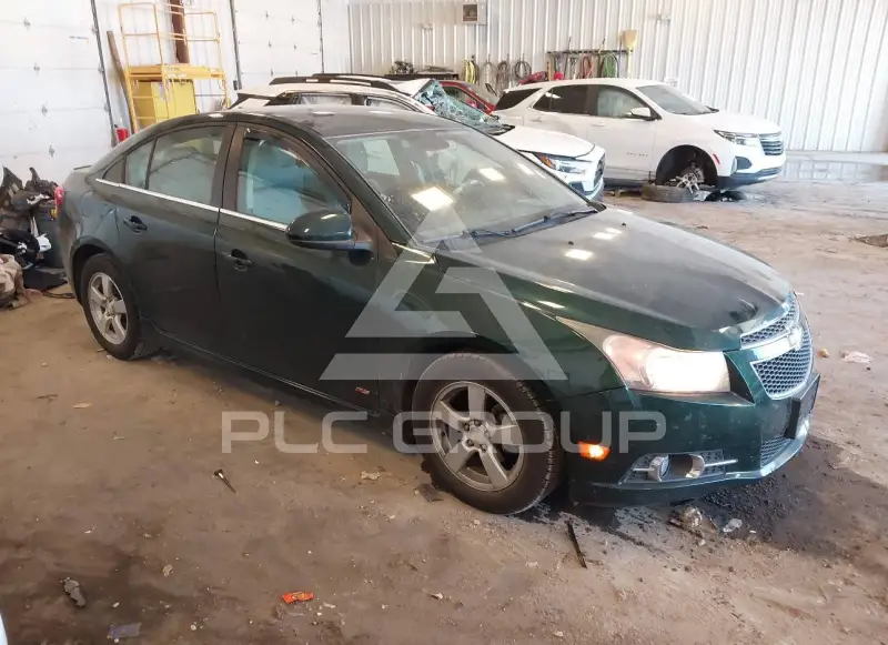 2014 Chevrolet Cruze фото