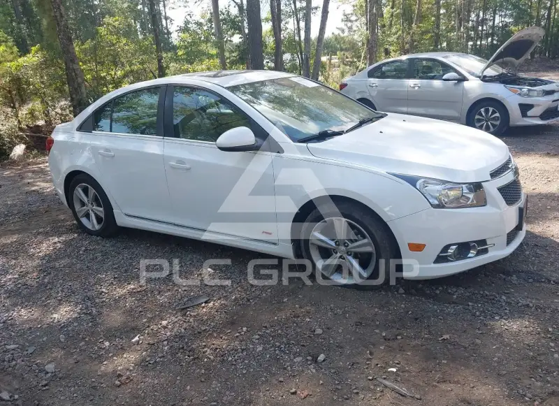 2014 Chevrolet Cruze photo