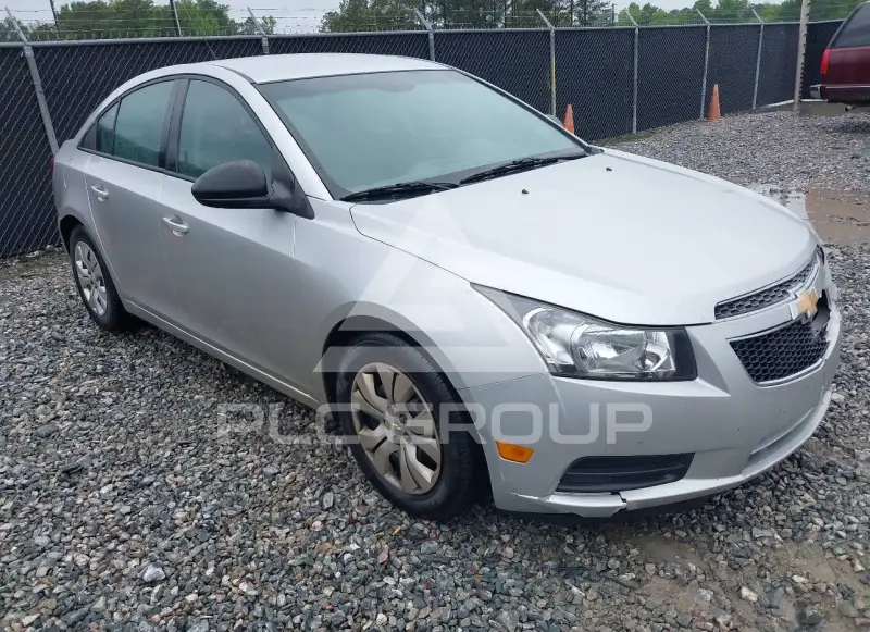 2014 Chevrolet Cruze фото