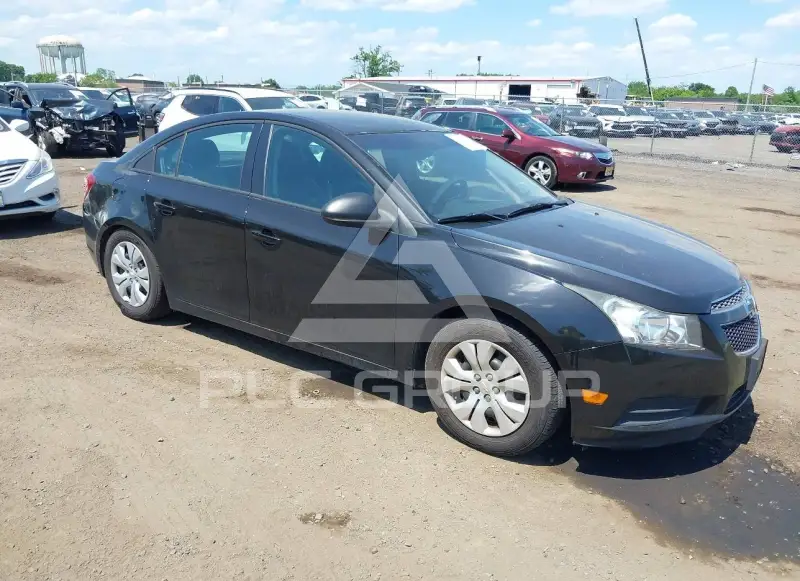 2014 Chevrolet Cruze фото