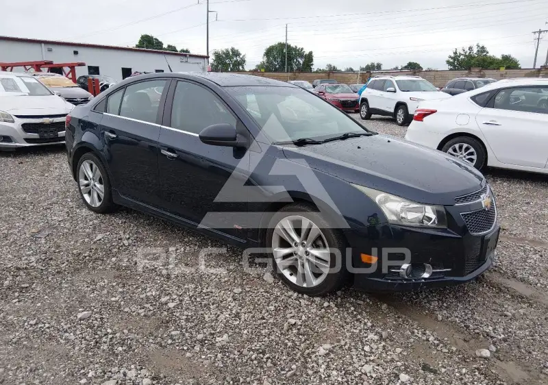 2014 Chevrolet Cruze фото