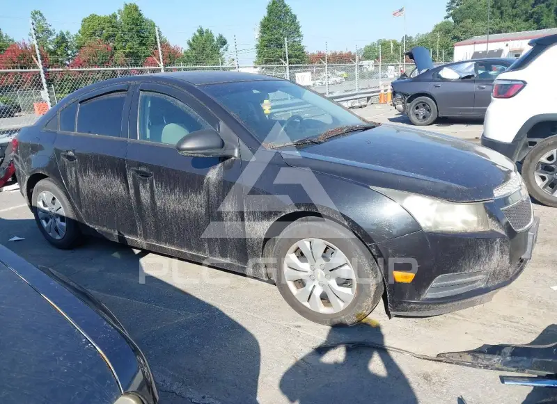 2014 Chevrolet Cruze фото