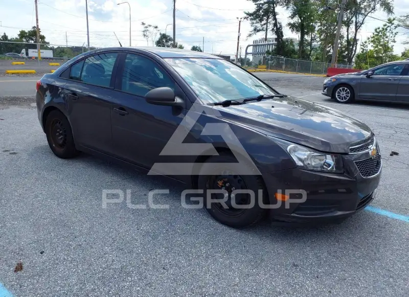 2014 Chevrolet Cruze photo
