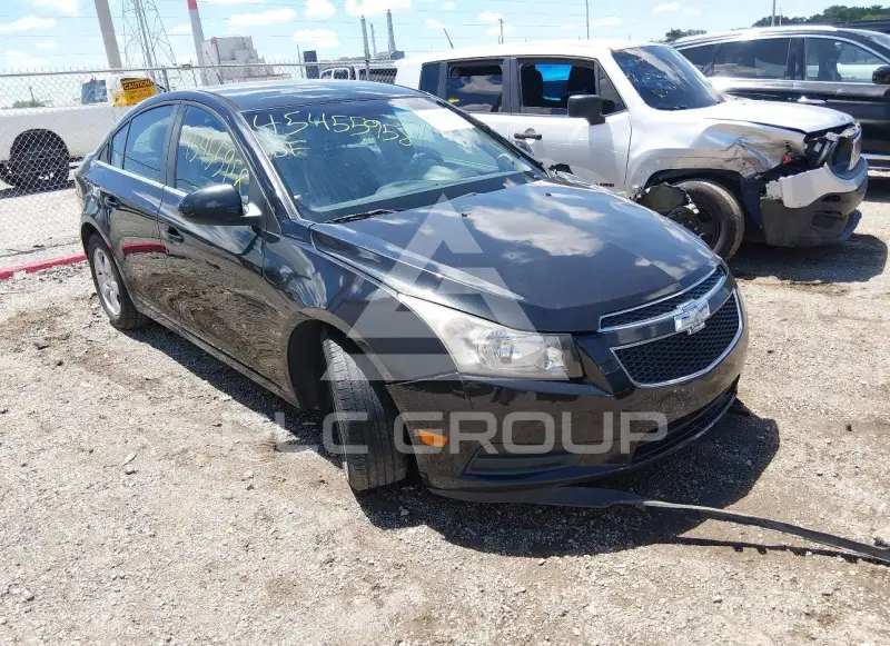 2014 Chevrolet Cruze photo