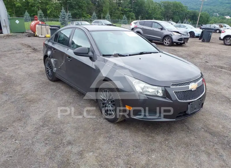2014 Chevrolet Cruze фото