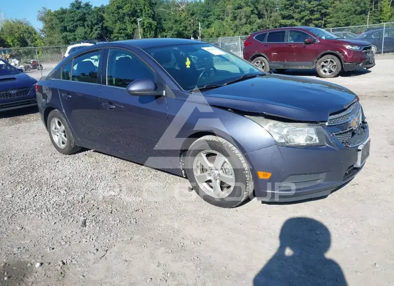 2014 Chevrolet Cruze фото
