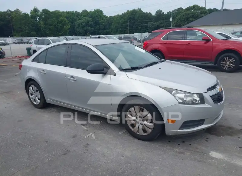 2014 Chevrolet Cruze photo