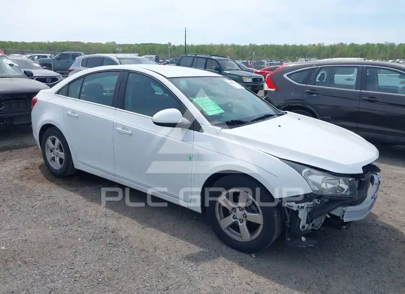 2014 Chevrolet Cruze photo