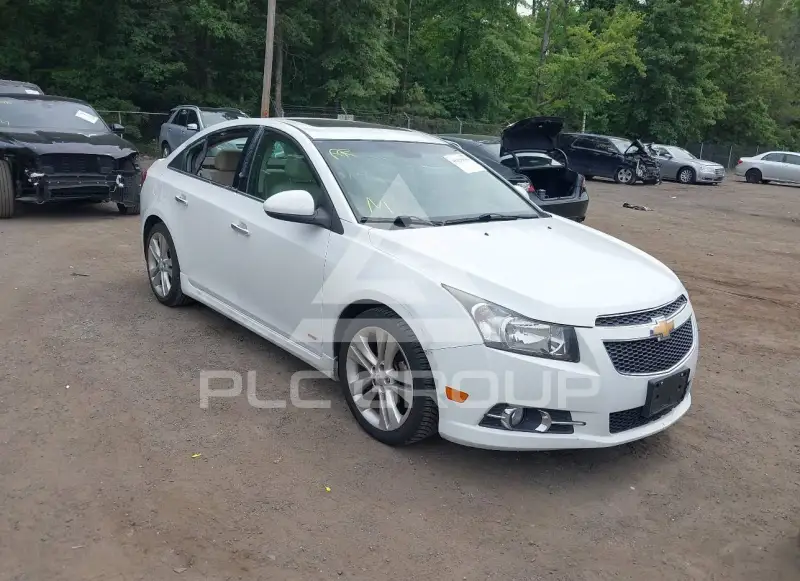 2014 Chevrolet Cruze фото