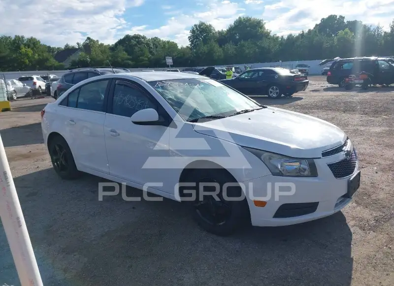 2014 Chevrolet Cruze фото