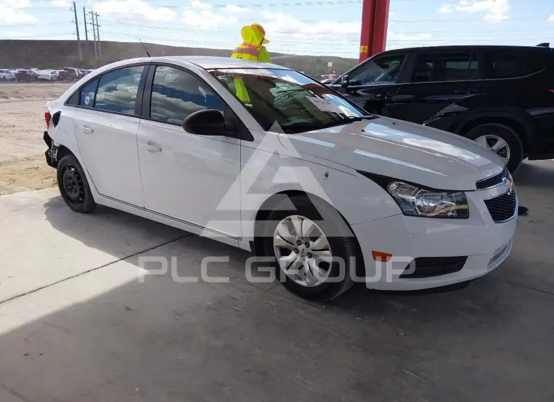 2014 Chevrolet Cruze фото