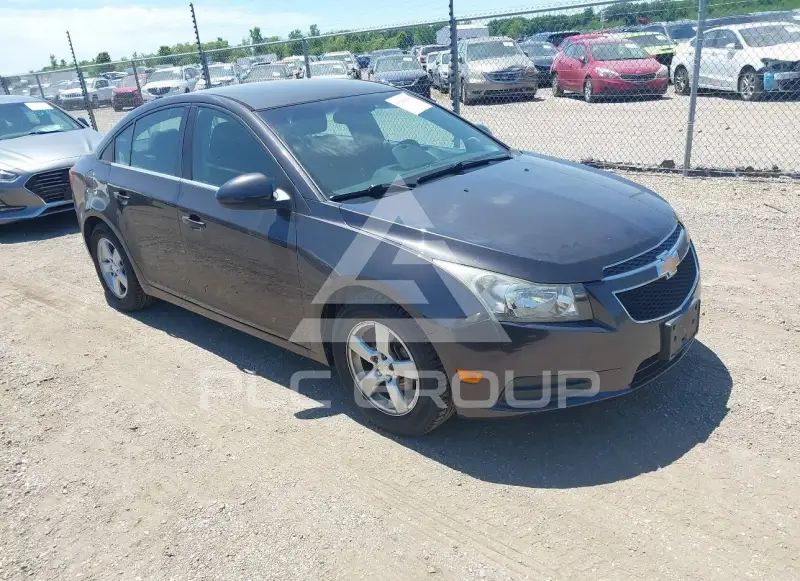 2014 Chevrolet Cruze фото
