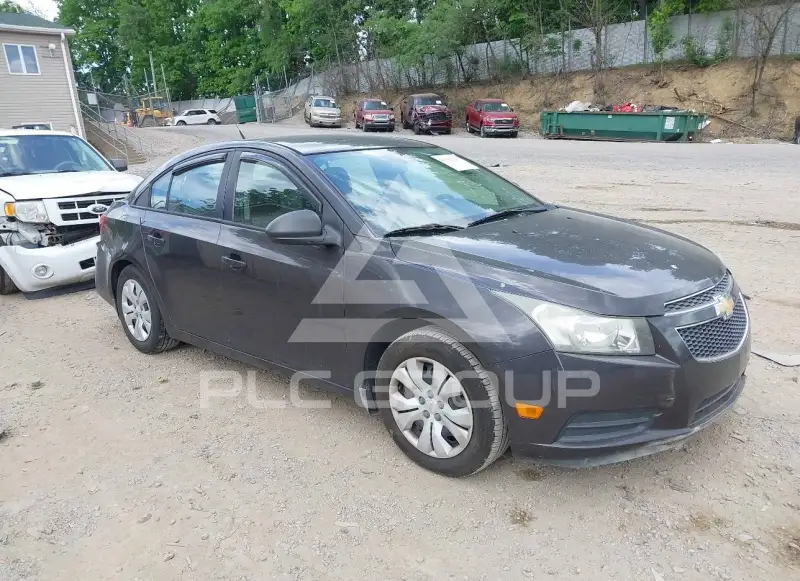 2014 Chevrolet Cruze фото