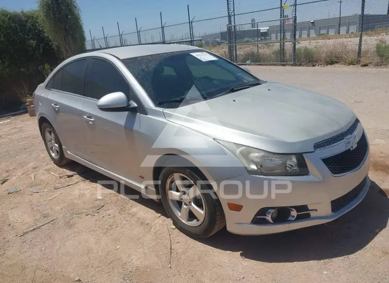 2014 Chevrolet Cruze фото