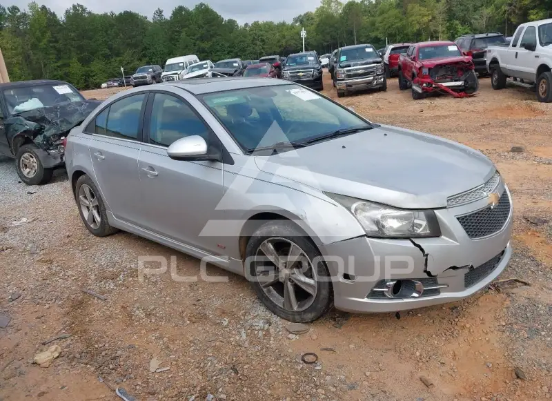 2014 Chevrolet Cruze photo