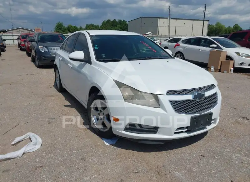2014 Chevrolet Cruze фото