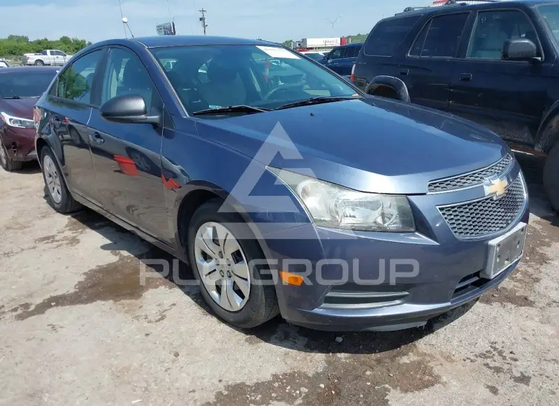 2014 Chevrolet Cruze photo