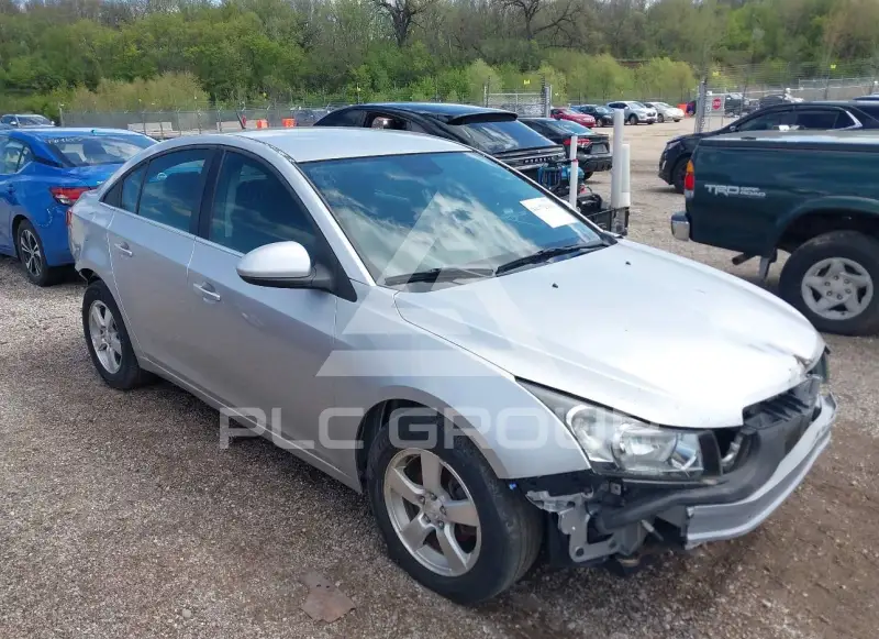 2014 Chevrolet Cruze photo