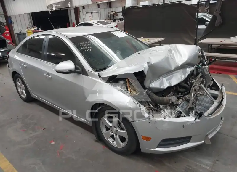 2014 Chevrolet Cruze фото