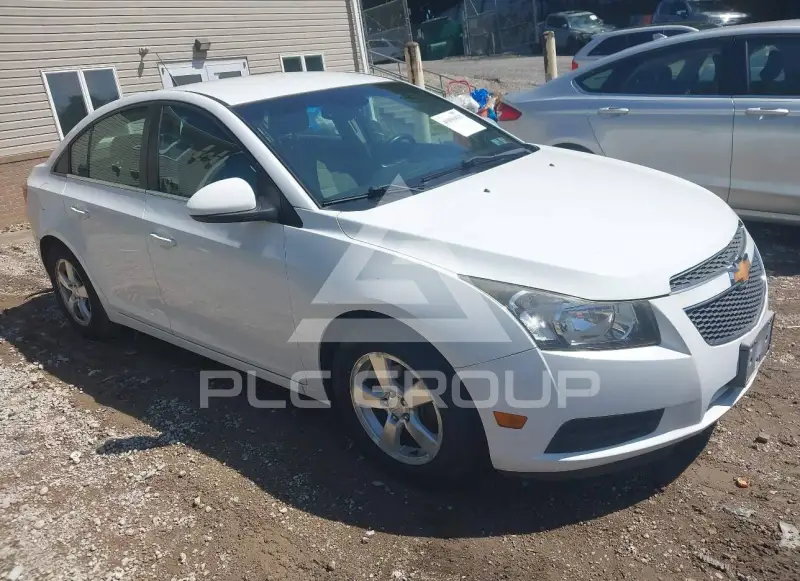 2014 Chevrolet Cruze фото
