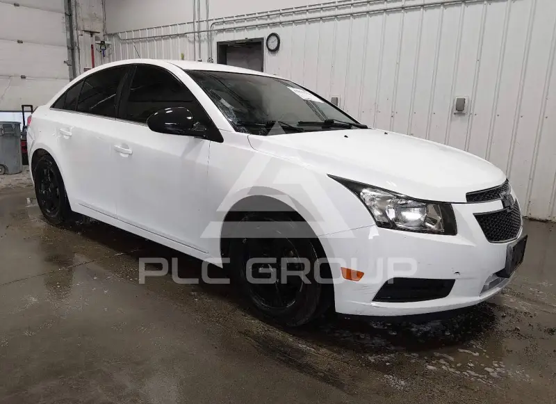 2014 Chevrolet Cruze фото