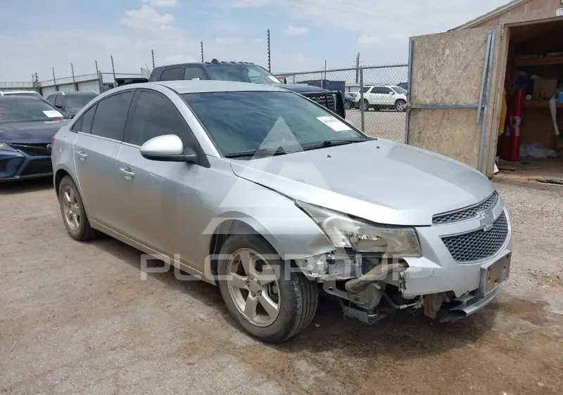 2014 Chevrolet Cruze фото