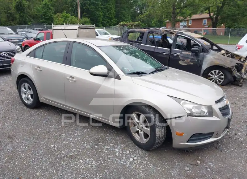 2014 Chevrolet Cruze фото