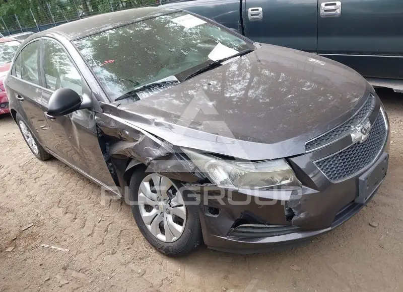 2014 Chevrolet Cruze photo