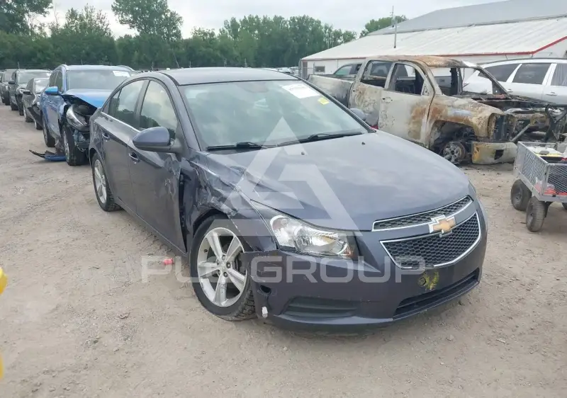 2014 Chevrolet Cruze фото