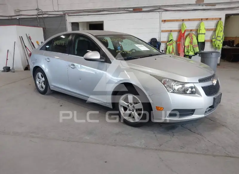 2014 Chevrolet Cruze photo