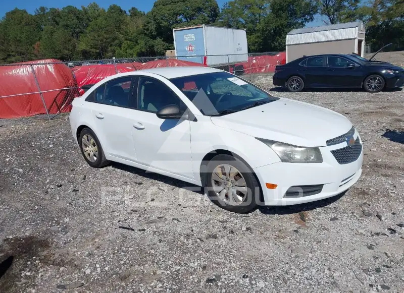 2014 Chevrolet Cruze photo