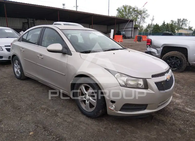 2014 Chevrolet Cruze фото