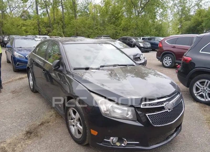 2014 Chevrolet Cruze фото
