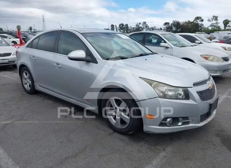 2014 Chevrolet Cruze фото
