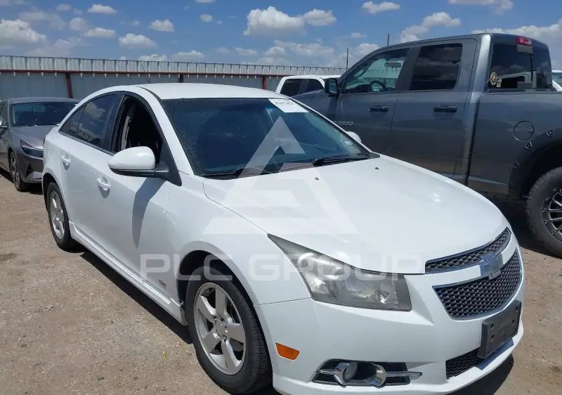 2014 Chevrolet Cruze фото