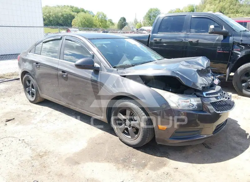 2014 Chevrolet Cruze фото