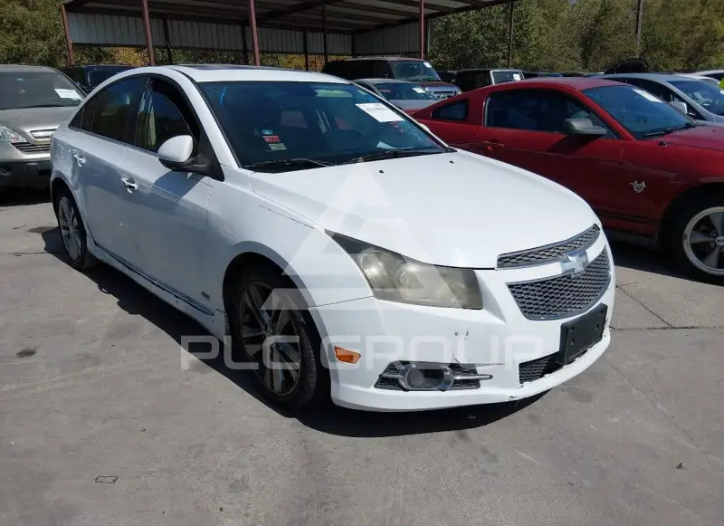2014 Chevrolet Cruze photo