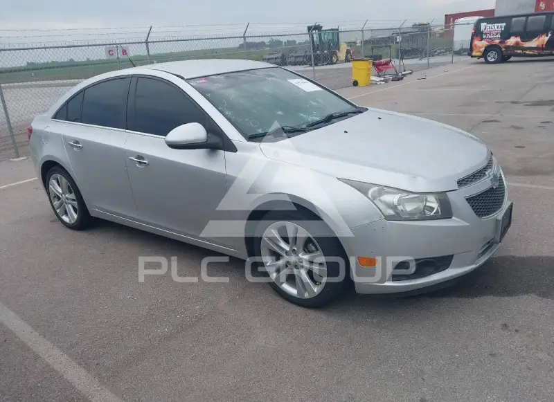 2014 Chevrolet Cruze фото