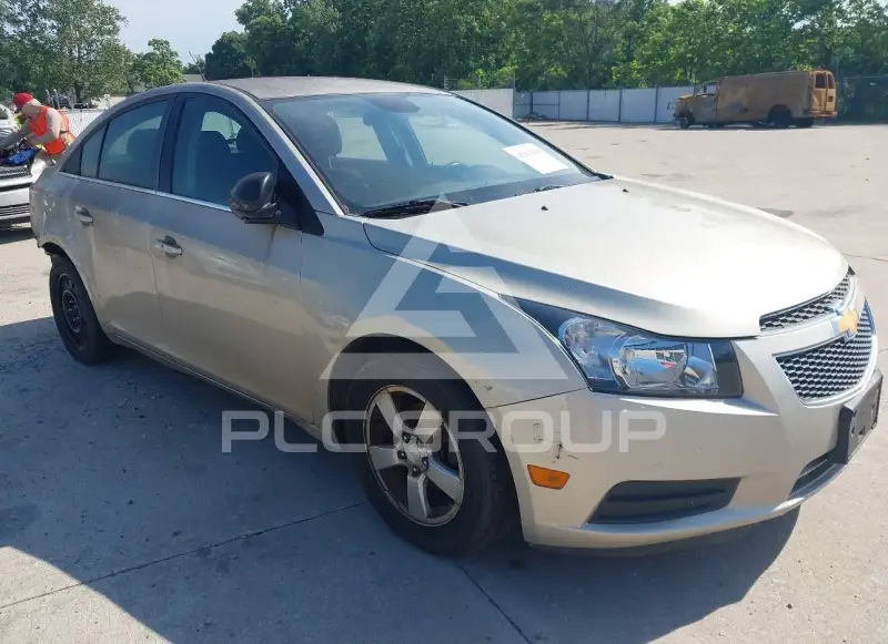 2014 Chevrolet Cruze фото