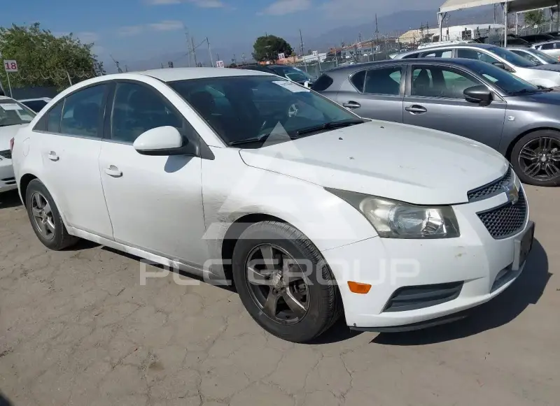 2014 Chevrolet Cruze фото