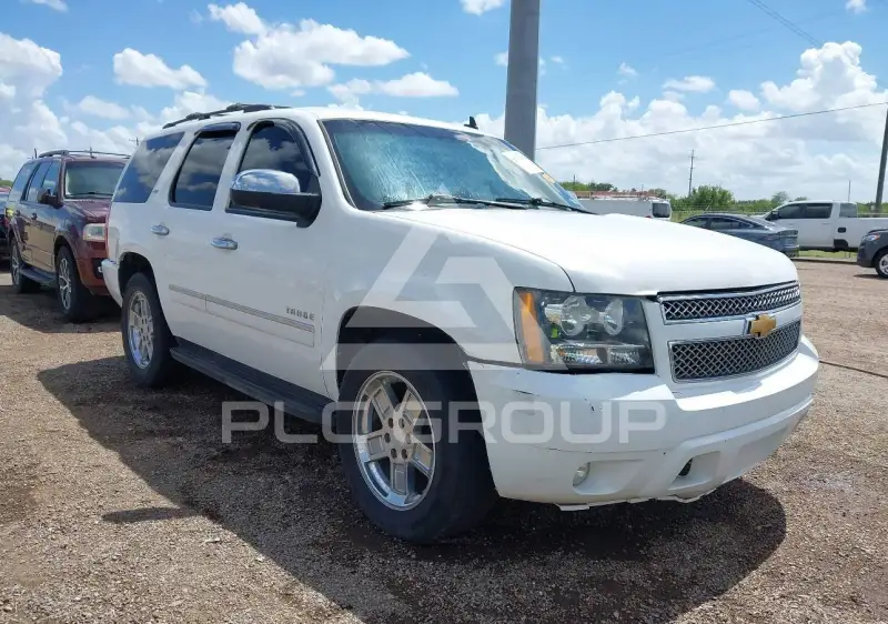 2014 Chevrolet Tahoe photo